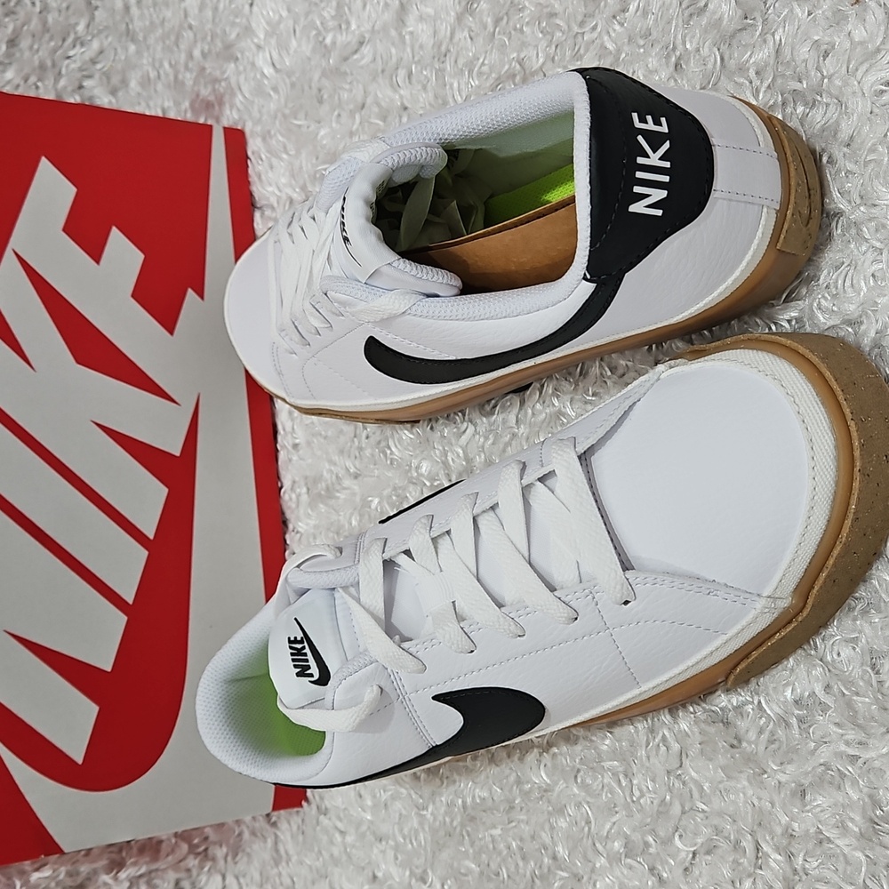 Nike Court Leather Sneakers
